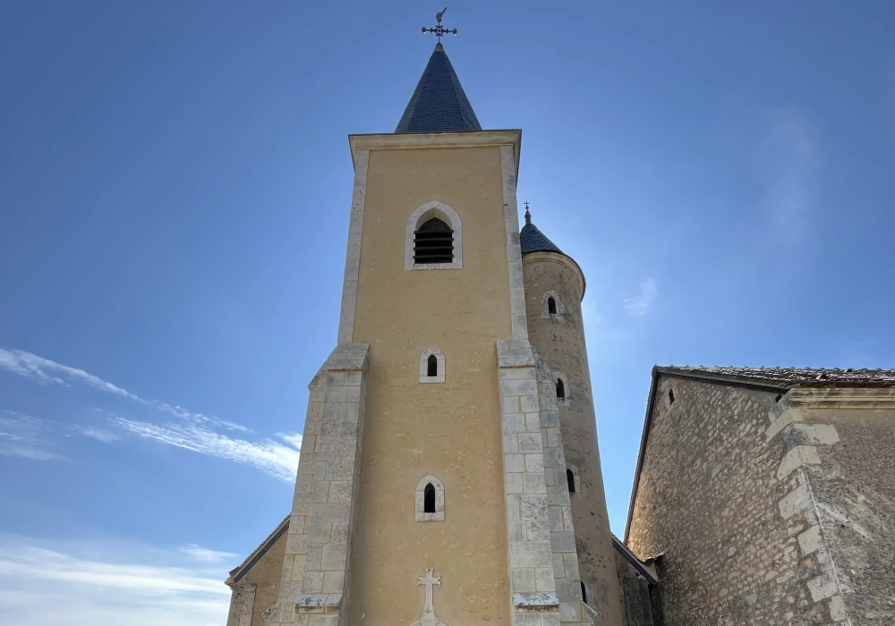 Facade clocher Trizay (28)