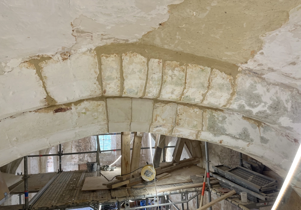 Arc reconstitué Vitot (27)